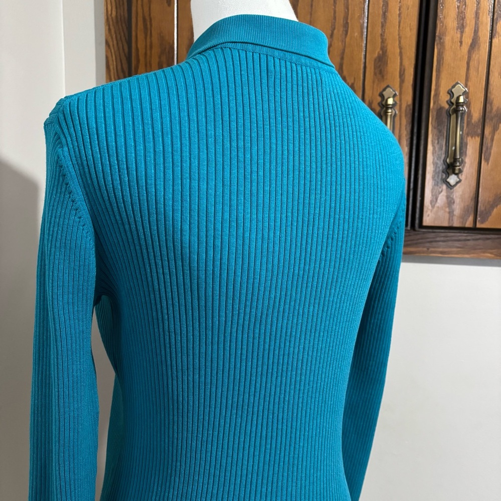 Vintage Y2K Teal Rhinestone 3/4 Sleeve Ribbed Top Shirt Size Small Cable & Gauge - Picture 6 of 10